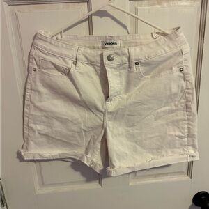 Vigoss Women's Cream Jean Shorts